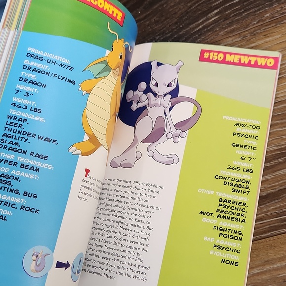 2 Pokemon Books - Picture 6 of 15